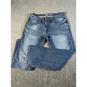 Levis Signature gold series men's 34x32(measures 30 inseam)relaxed fit blue jean